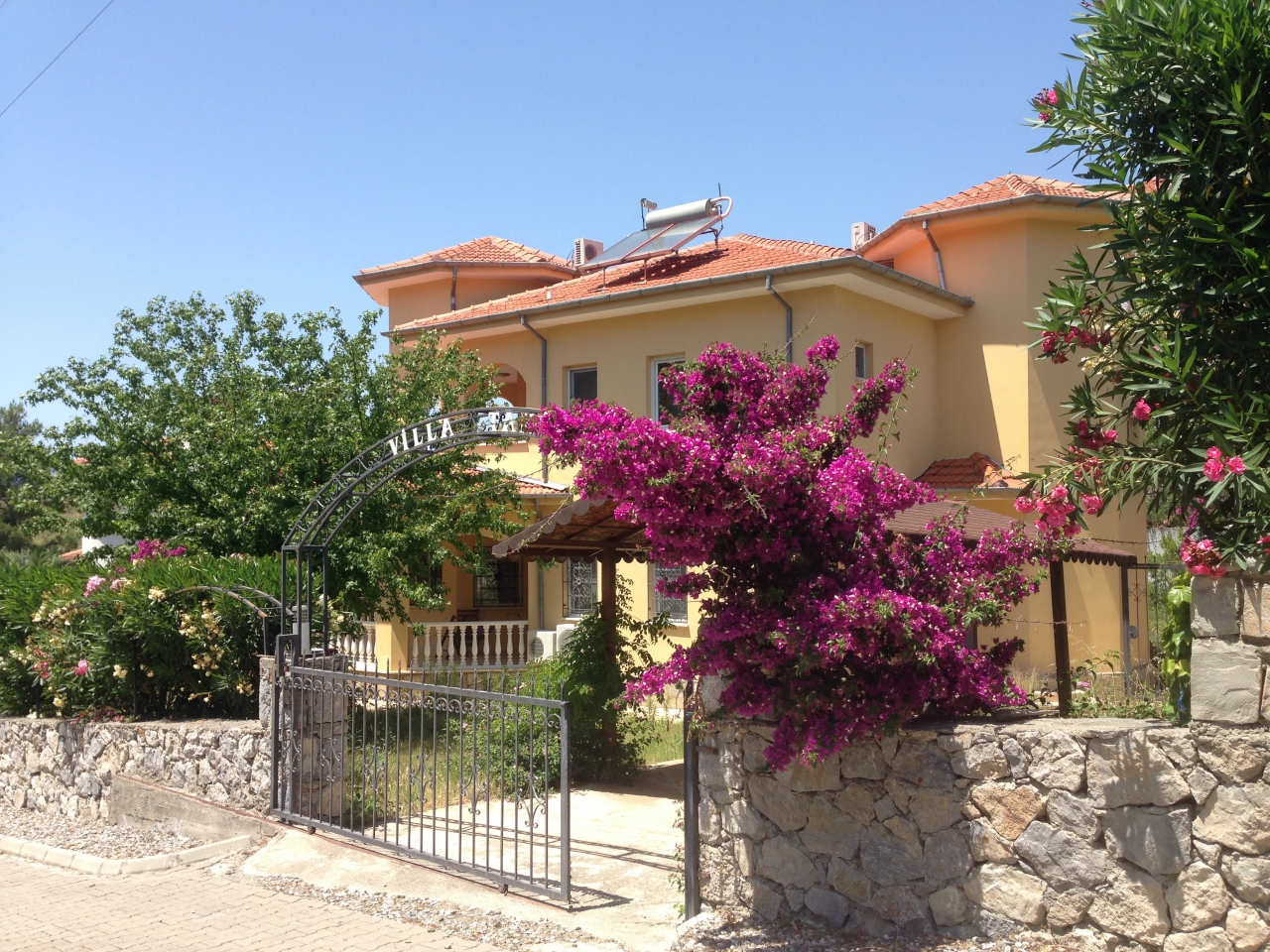 MUGLA DALAMAN  SATILIK VİLLA (LADYBİRD)